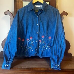 VTG 90s Cabin Creek Cottage Core Embroidered Floral Denim Shirt: Size SMALL